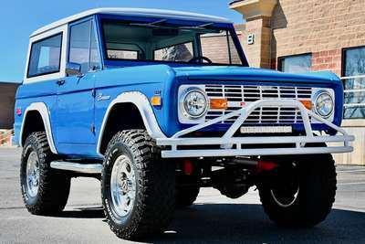 1974 Ford Bronco Custom Build