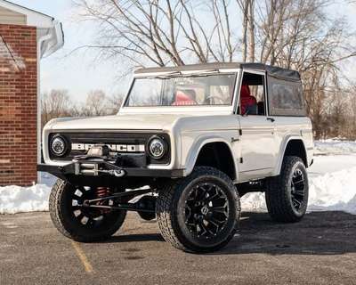 1971 Ford Bronco - Custom