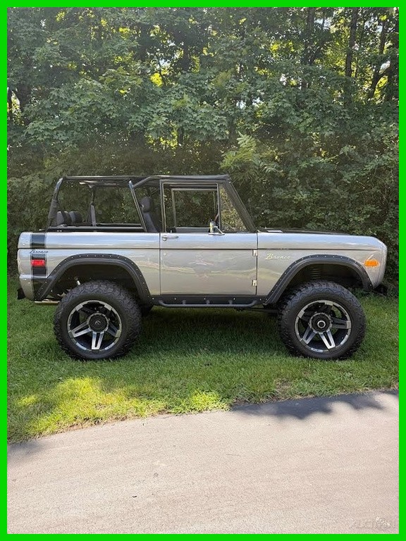 1975 Ford Bronco Restored Custom Build Stock #6223017