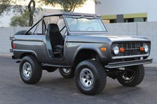 1977 Ford Bronco Fuel Injected