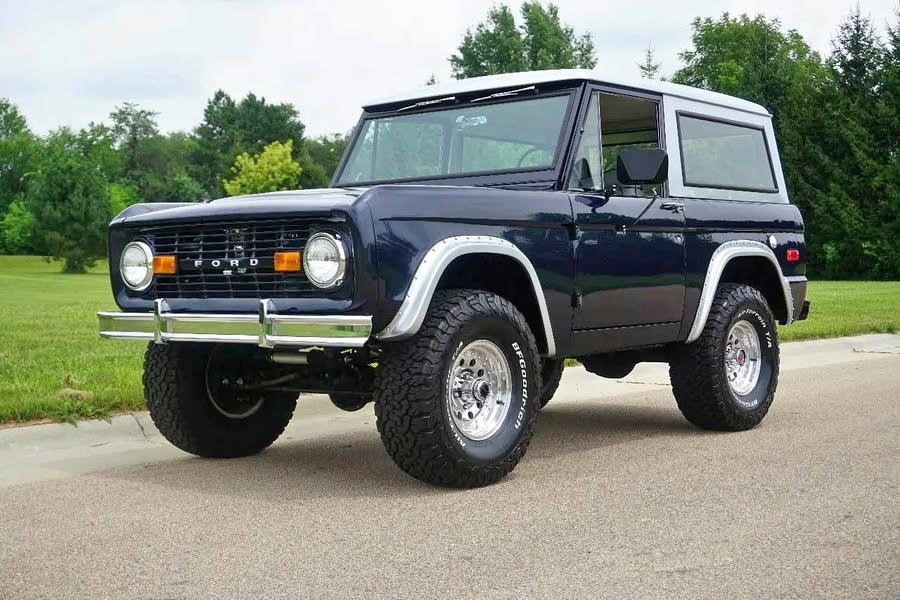 1969 Ford Bronco - Fully Restored 4x4