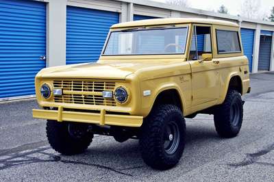 1972 Ford Bronco - Resto Mod Carhartt Interior 5.0