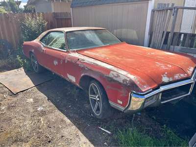 1968 Buick Riviera - Coupe 2D