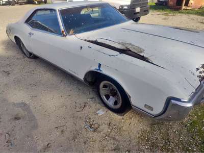 1969 Buick Riviera - Coupe 2D
