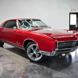 1967 Buick Riviera - Coupe 2D