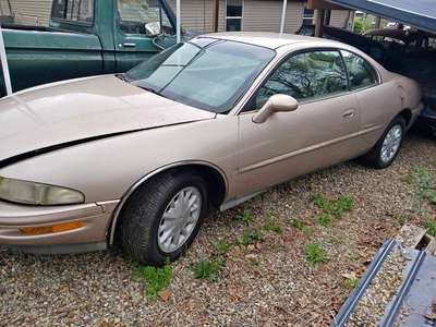 1994 Buick Riviera - Coupe 2D