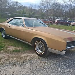 1966 Buick riviera  running driving project car  60 yrs old