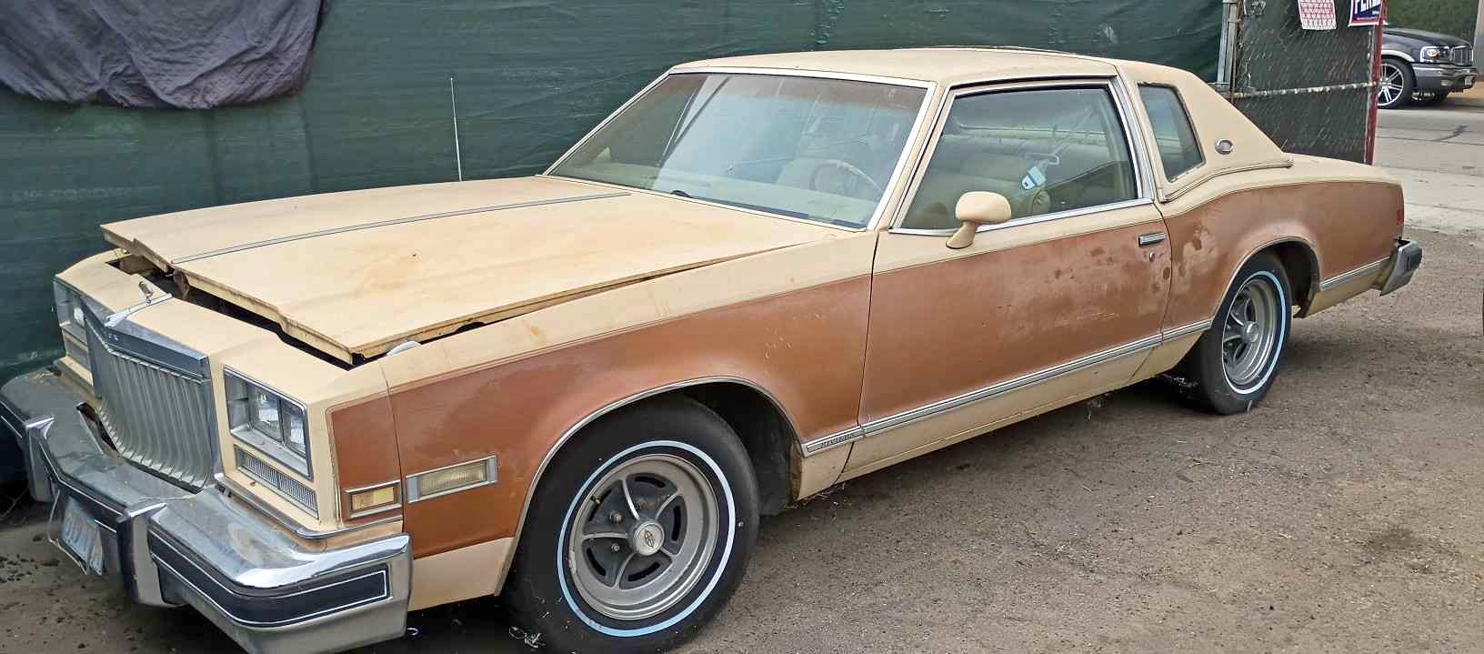 1977 Buick Riviera - Coupe 2D