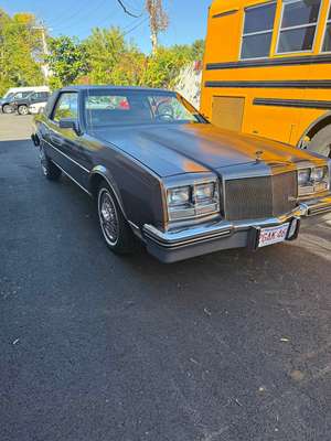 1984 Buick Riviera - Coupe 2D