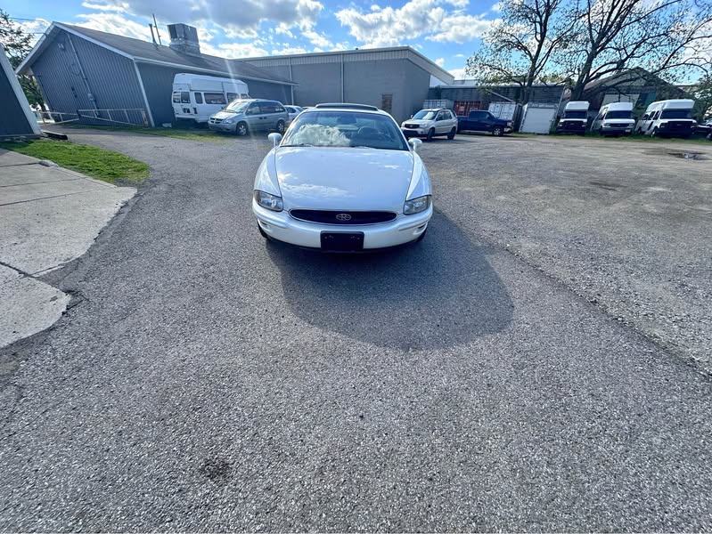 1998 Buick Riviera - Coupe 2D