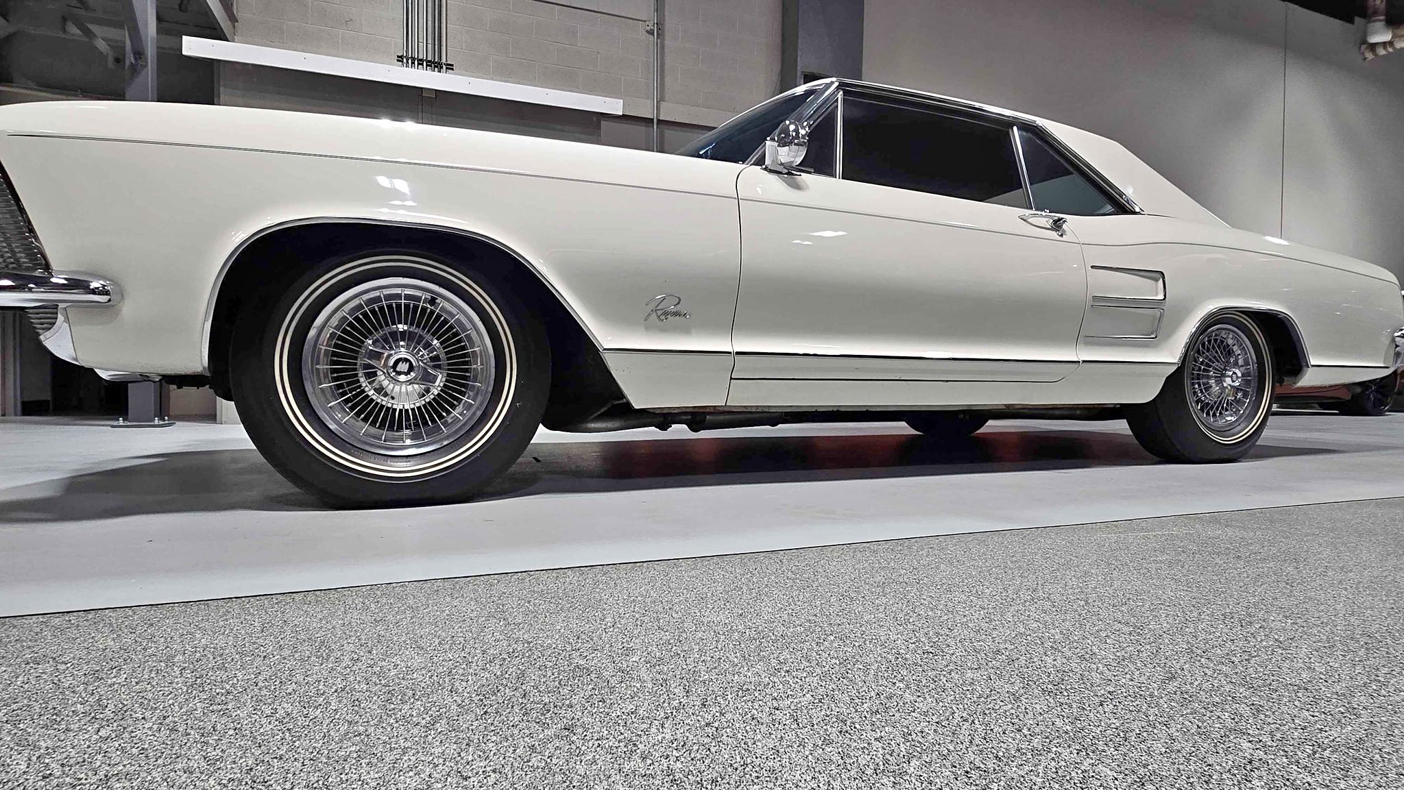 1963 Buick Riviera - Coupe 2D