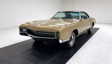 1967 Buick Riviera Hardtop