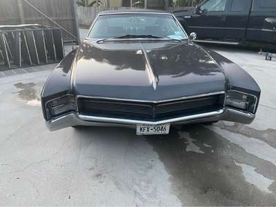 1967 Buick Riviera - Coupe 2D