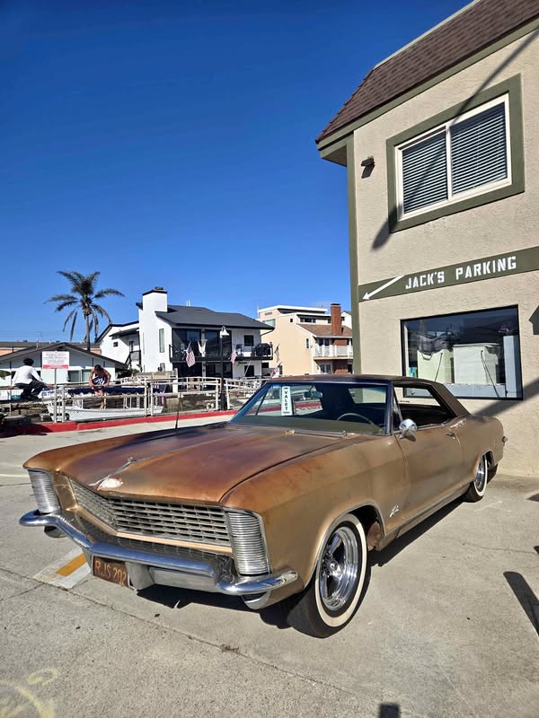 1965 Buick Riviera - Coupe 2D
