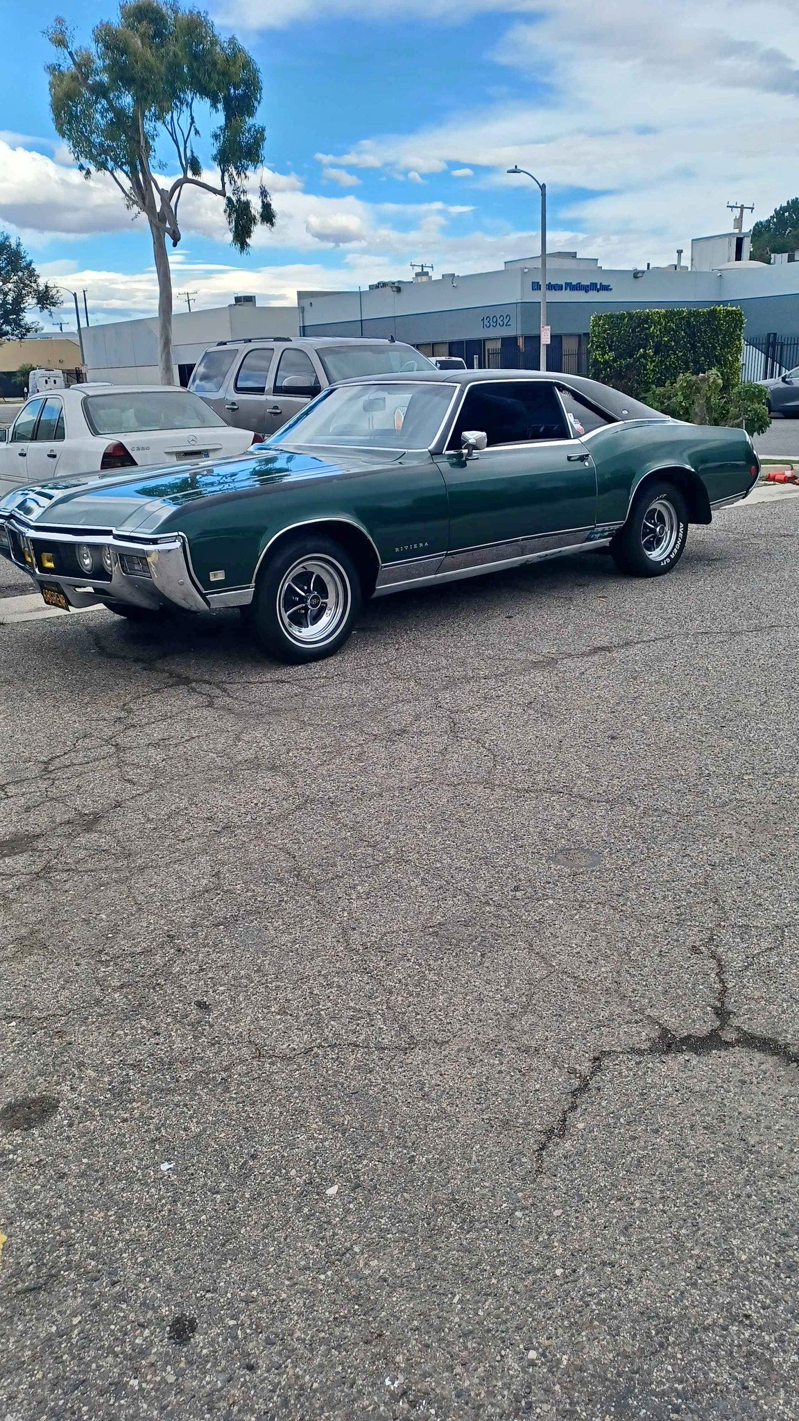 1968 Buick Riviera - Coupe 2D