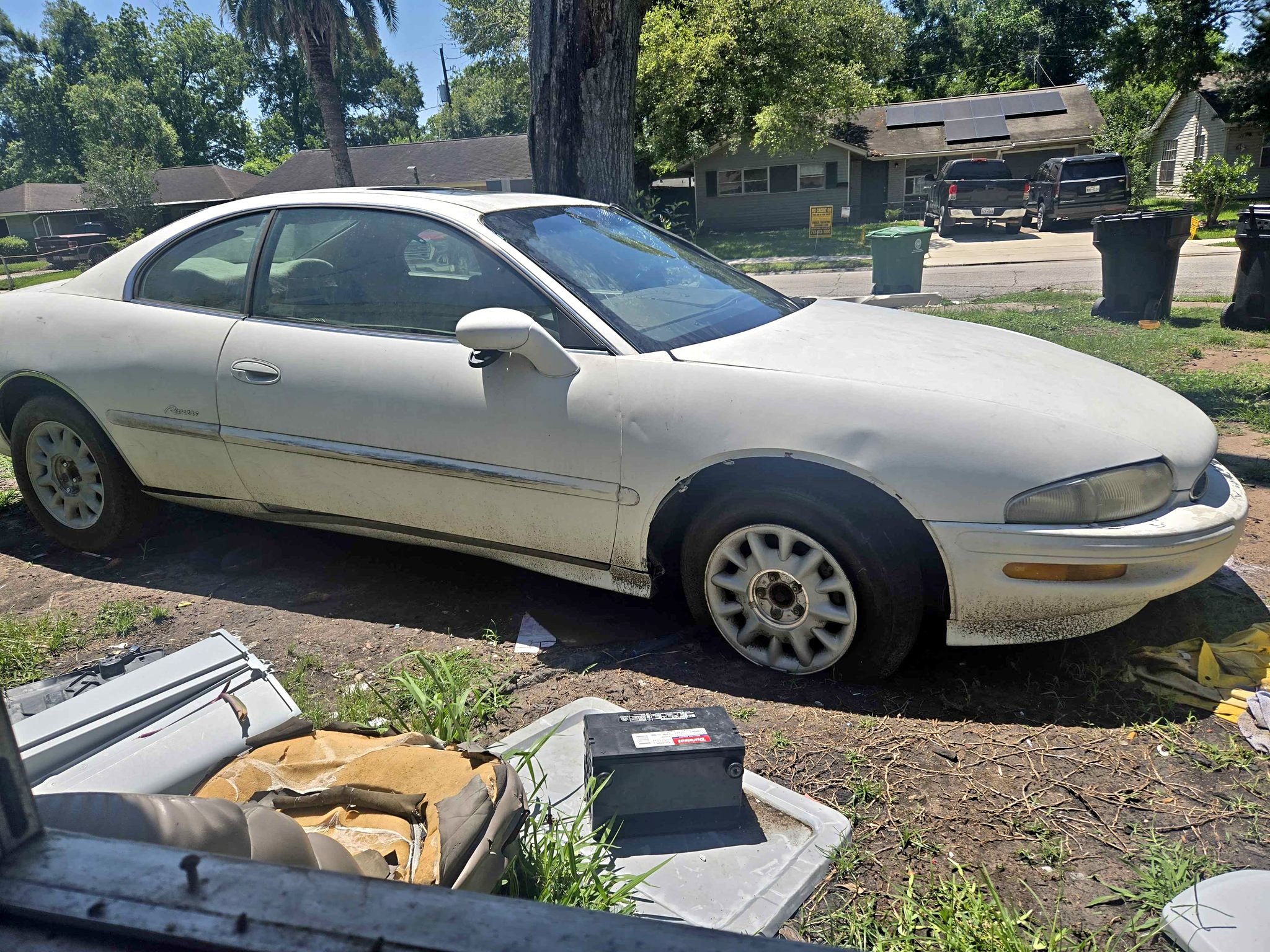 1996 Buick Riviera - Coupe 2D