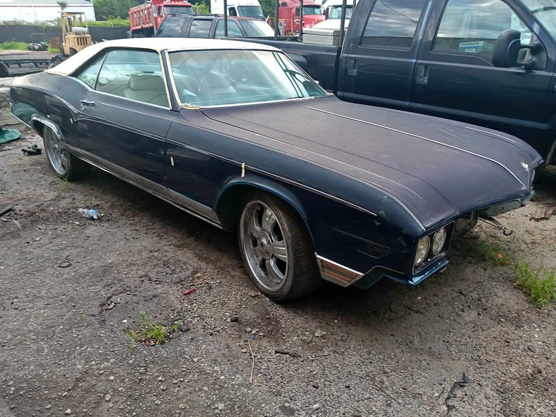 1970 Buick Riviera - Coupe 2D