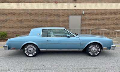 1979 Buick Riviera - Coupe 2D