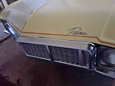 1970 Buick Riviera - Coupe 2D