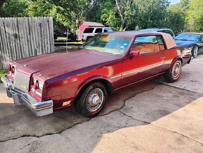 1983 Buick Riviera - XX Anniversary Edition