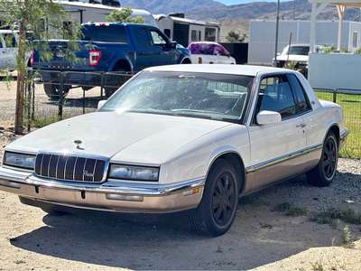1992 Buick Riviera - Coupe 2D