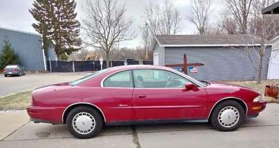 1997 Buick Riviera - Coupe 2D