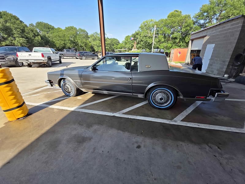 1980 Buick Riviera - Coupe 2D