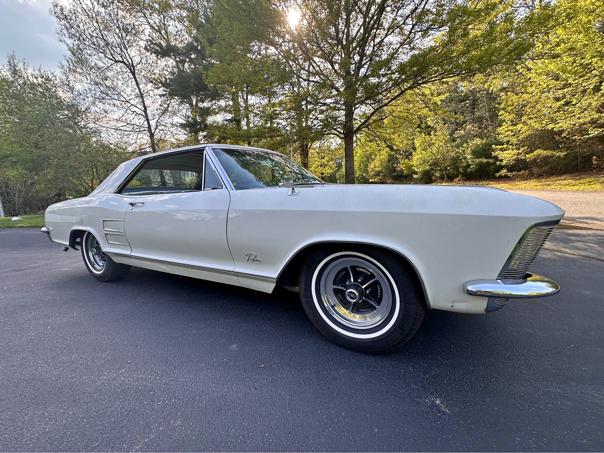 1963 Buick Riviera - Coupe 2D