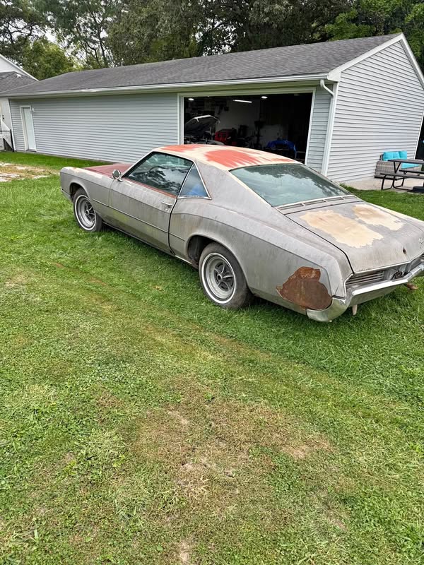 1966 Buick Riviera - Coupe 2D