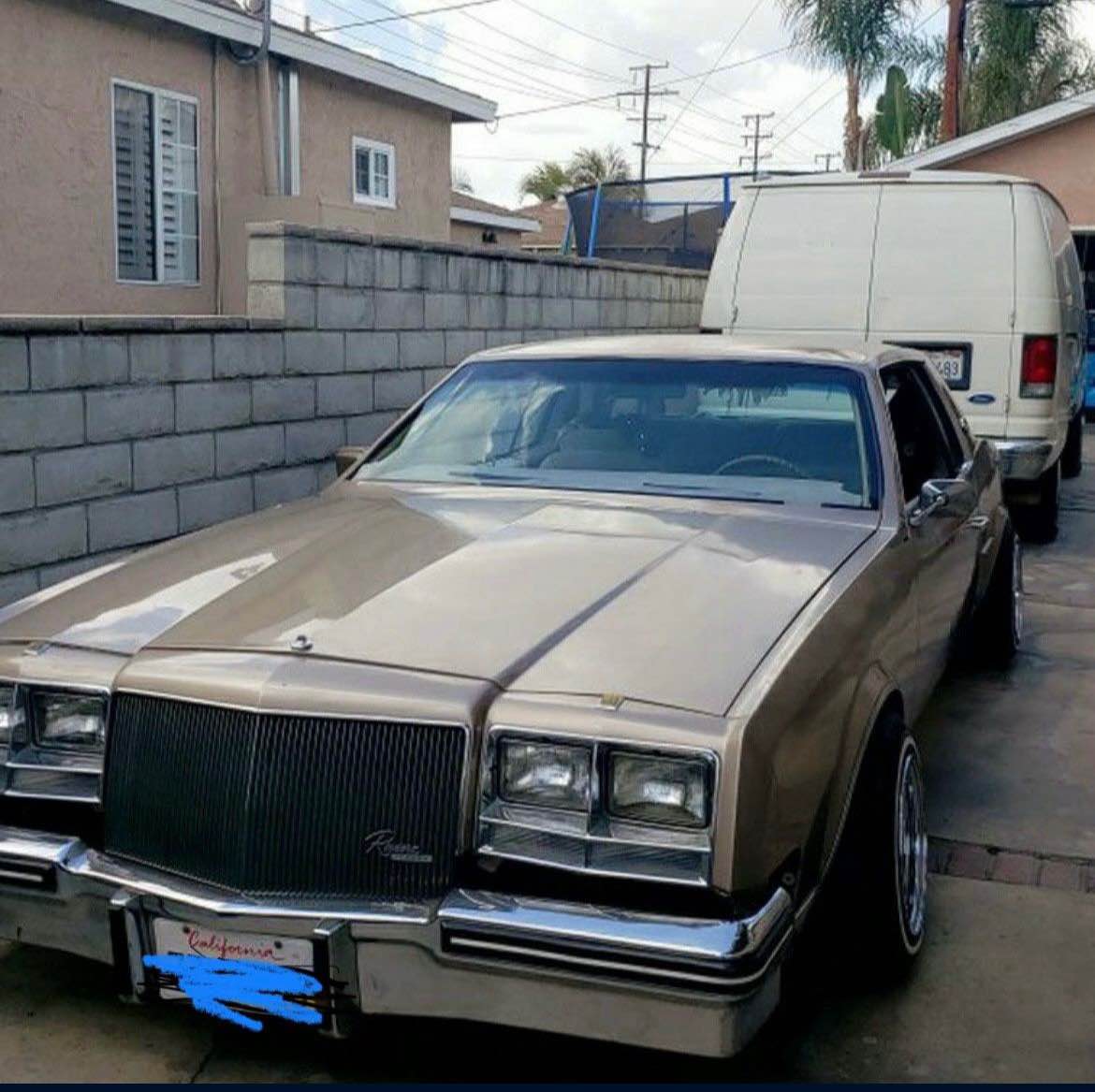 1985 Buick Riviera - Coupe 2D
