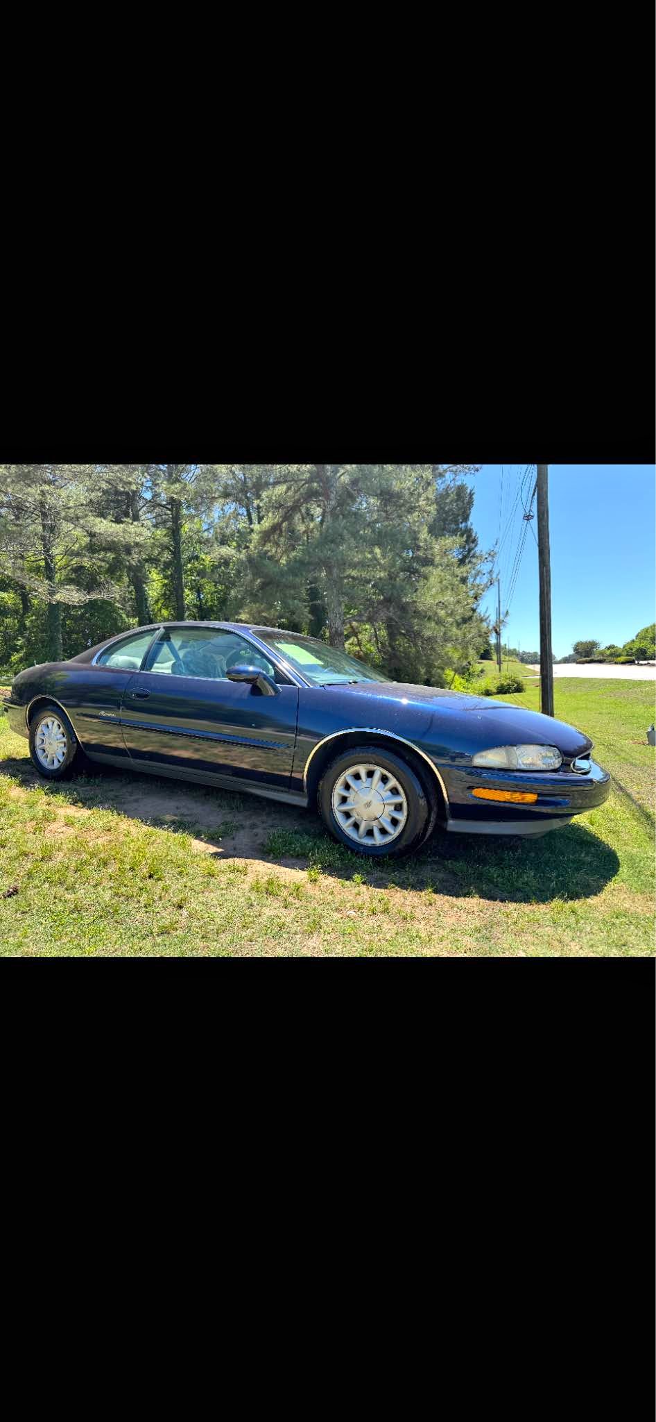 1999 Buick Riviera - Coupe 2D