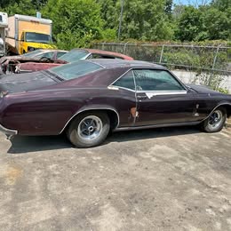 1967 Buick Riviera - Coupe 2D
