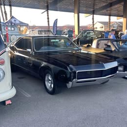 1966 Buick Riviera - Coupe 2D