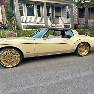 1973 Buick Riviera - Coupe 2D