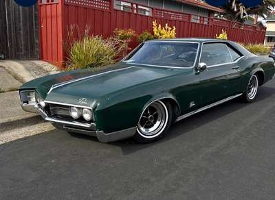 1967 Buick Riviera - Coupe 2D