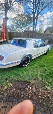 1989 Buick Riviera - Coupe 2D