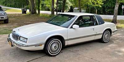 1992 Buick Riviera - Coupe 2D