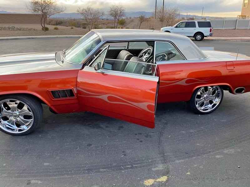 1964 Buick wildcat - Two\/ Tone