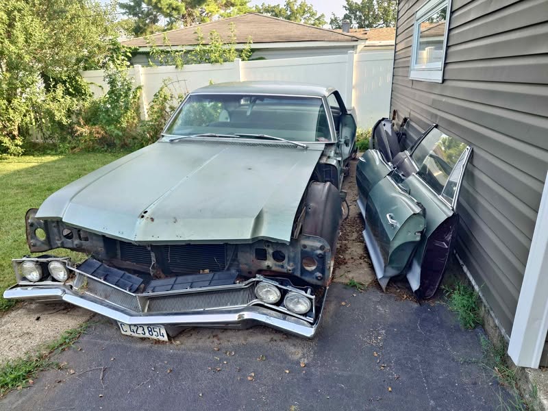 1966 Buick wildcat