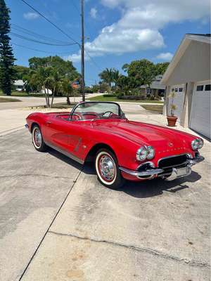 1962 Chevrolet Corvette - Convertible 2D