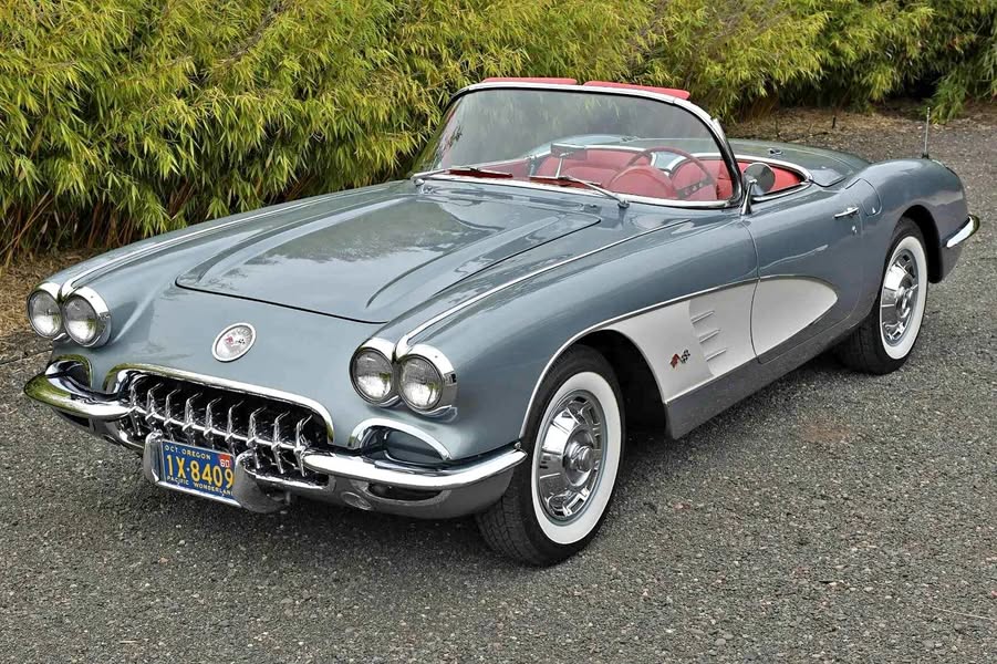 1960 Chevrolet Corvette - Convertible 2D