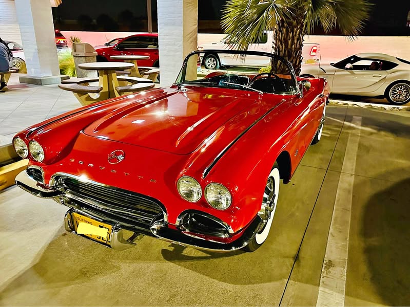 1962 Chevrolet Corvette - Convertible 2D