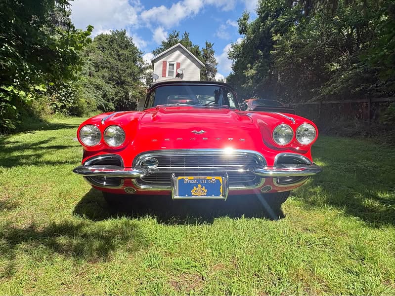 1961 Chevrolet Corvette - Convertible 2D