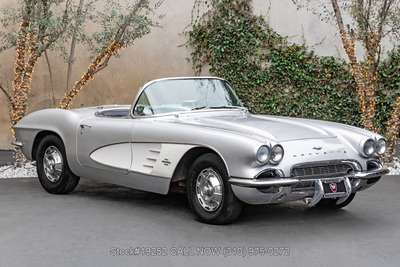 1961 Chevrolet Corvette Convertible with 2 Tops