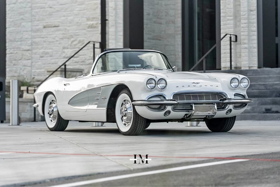 1961 Chevrolet Corvette - Convertible 2D