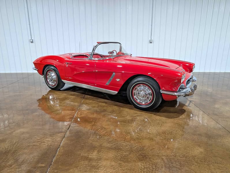 1962 Chevrolet Corvette - Convertible 2D