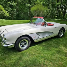 1959 Chevrolet Corvette - Convertible 2D