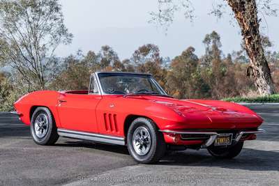 1965 Chevrolet Corvette Convertible 4-Speed