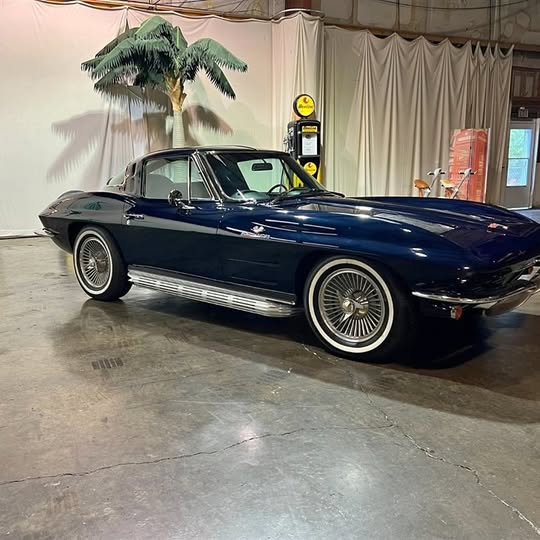 1963 Chevrolet Corvette