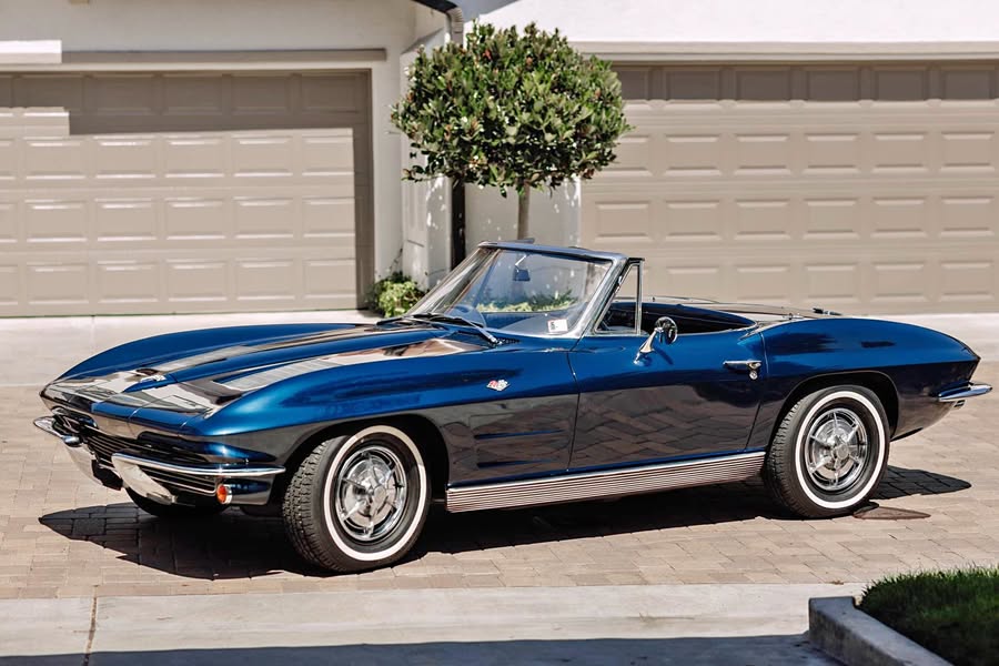 1963 Chevrolet Corvette - Stingray Convertible 2D